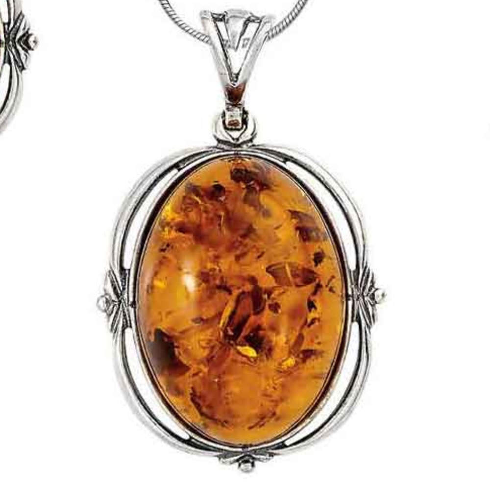 large oval amber pendant